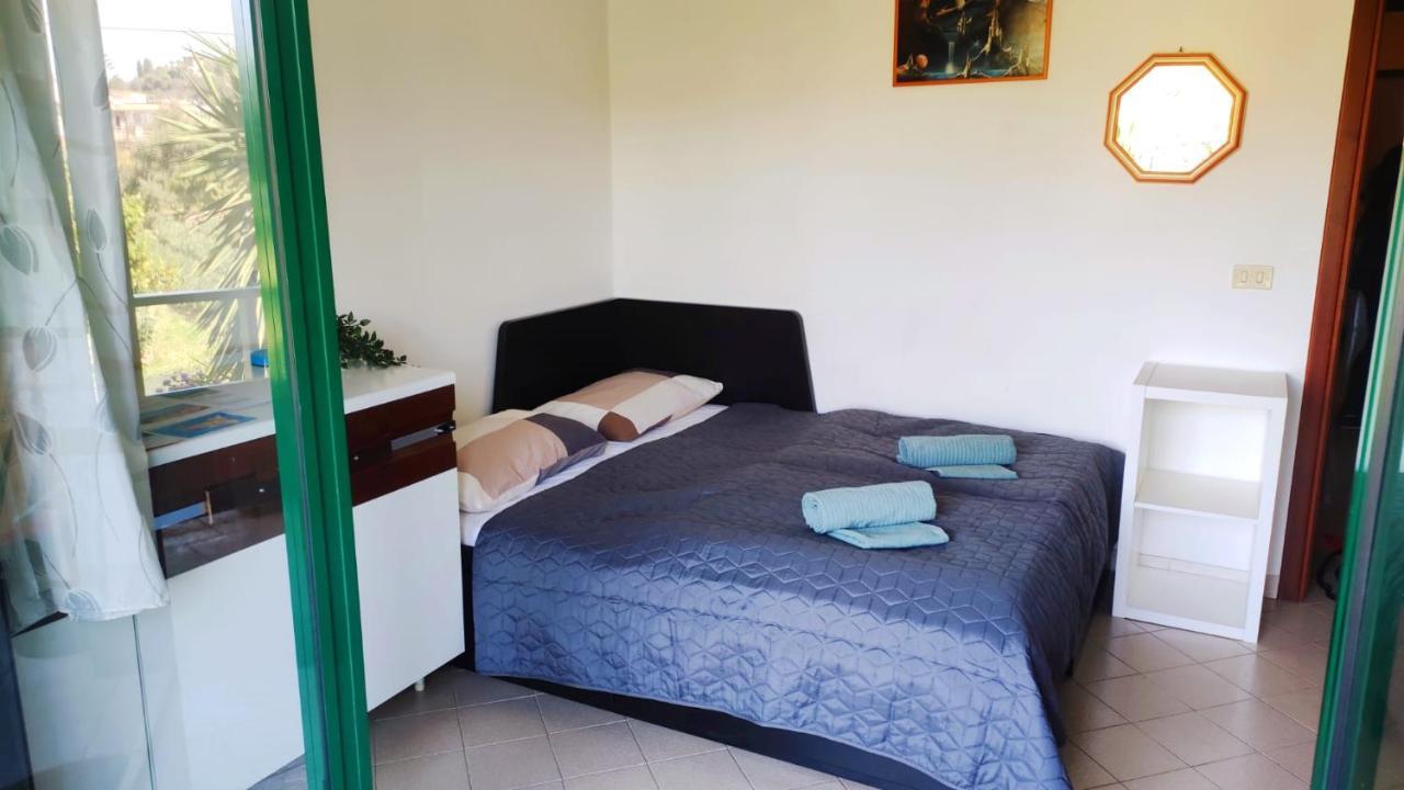 Casa Dei Fiori Con La Vista A Taormina Apartment Schiso Exterior photo