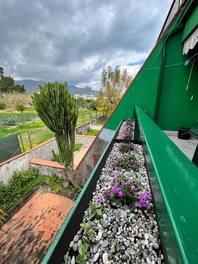 Casa Dei Fiori Con La Vista A Taormina Apartment Schiso Exterior photo